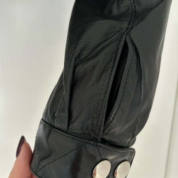 Balmain XXS cropped leather jacket with padded shoulders - Picture 3 of 8